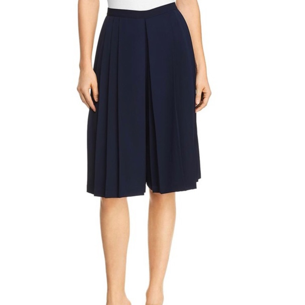 Tory Burch Faye Culotte in Tory Navy